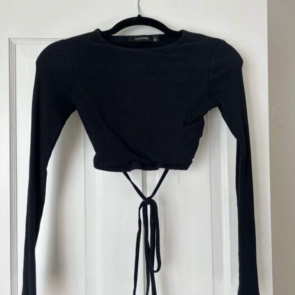 Glassons Open Back Cropped Long Sleeve Shirt